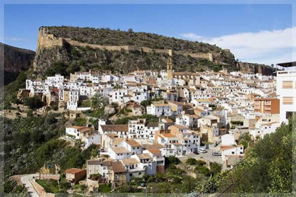 Hostal El Pozo Chulilla Esterno foto